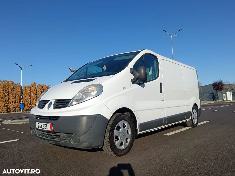 Renault Trafic - 1