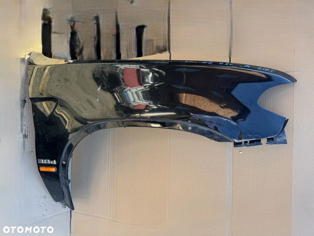 Błotnik prawy BMW X5 E53 lift OE - 1