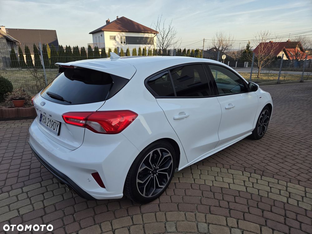 Ford Focus 1.0 EcoBoost ST-Line - 6