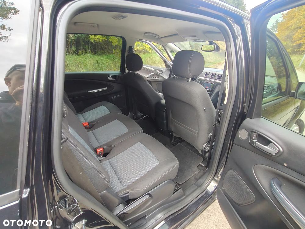 Ford S-Max 2.0 TDCi DPF Champions Edition - 30