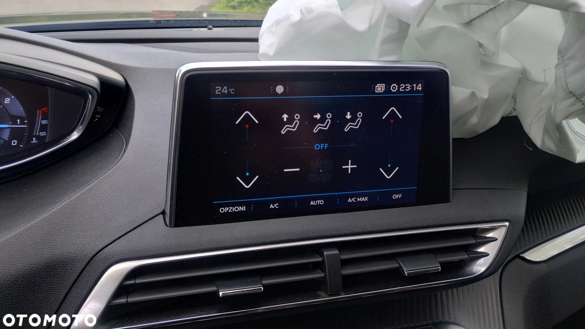 Peugeot 3008 BlueHDi 130 Stop & Start EAT8 Allure Business-Paket - 8