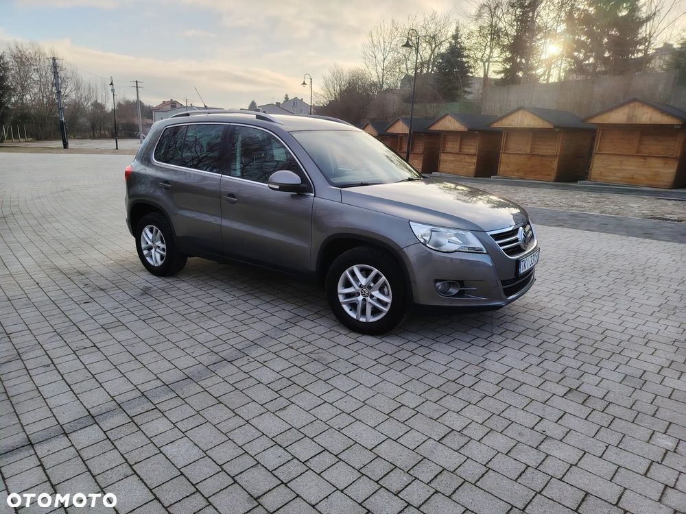 Volkswagen Tiguan 2.0 TDI DPF BlueMotion Technology Trend & Fun - 6