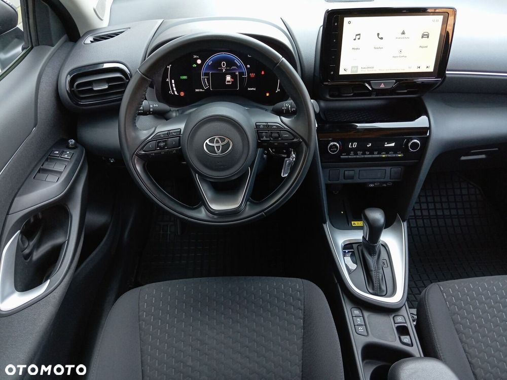 Toyota Yaris Cross Hybrid 1.5 Comfort - 18