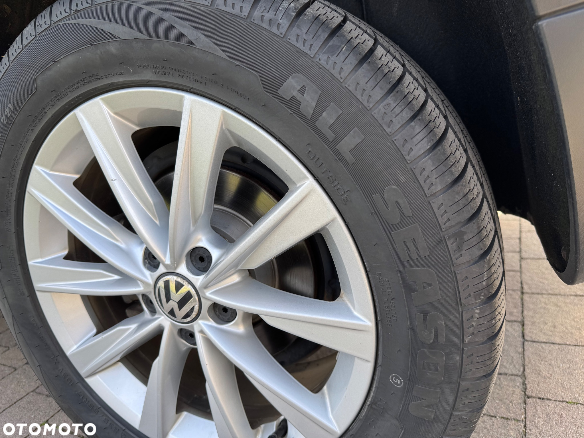 Volkswagen Tiguan - 37