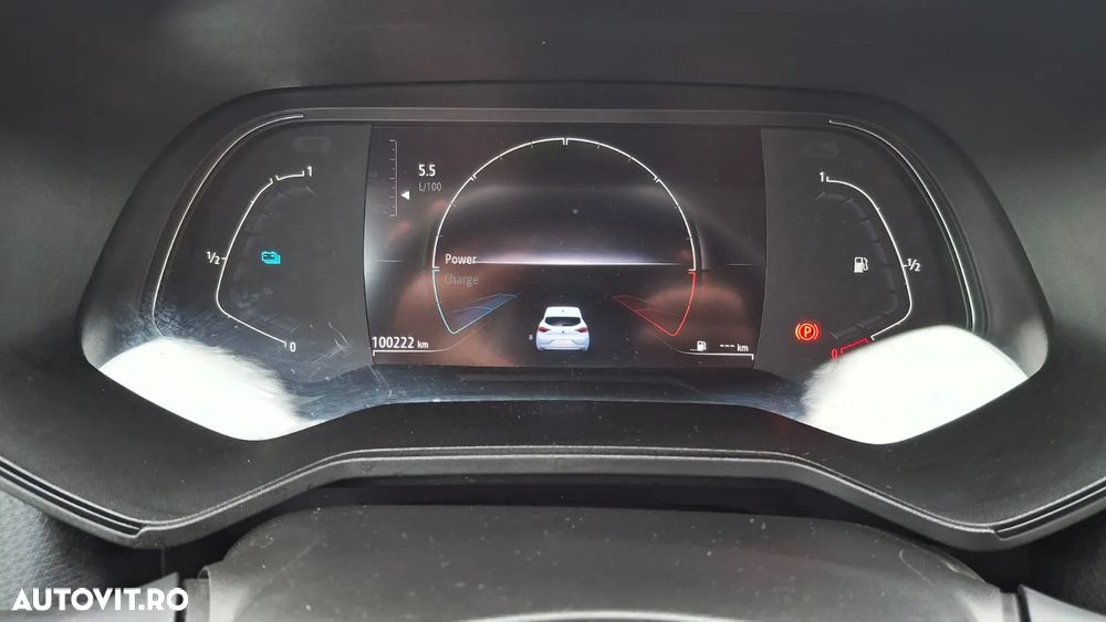 Renault Clio - 18