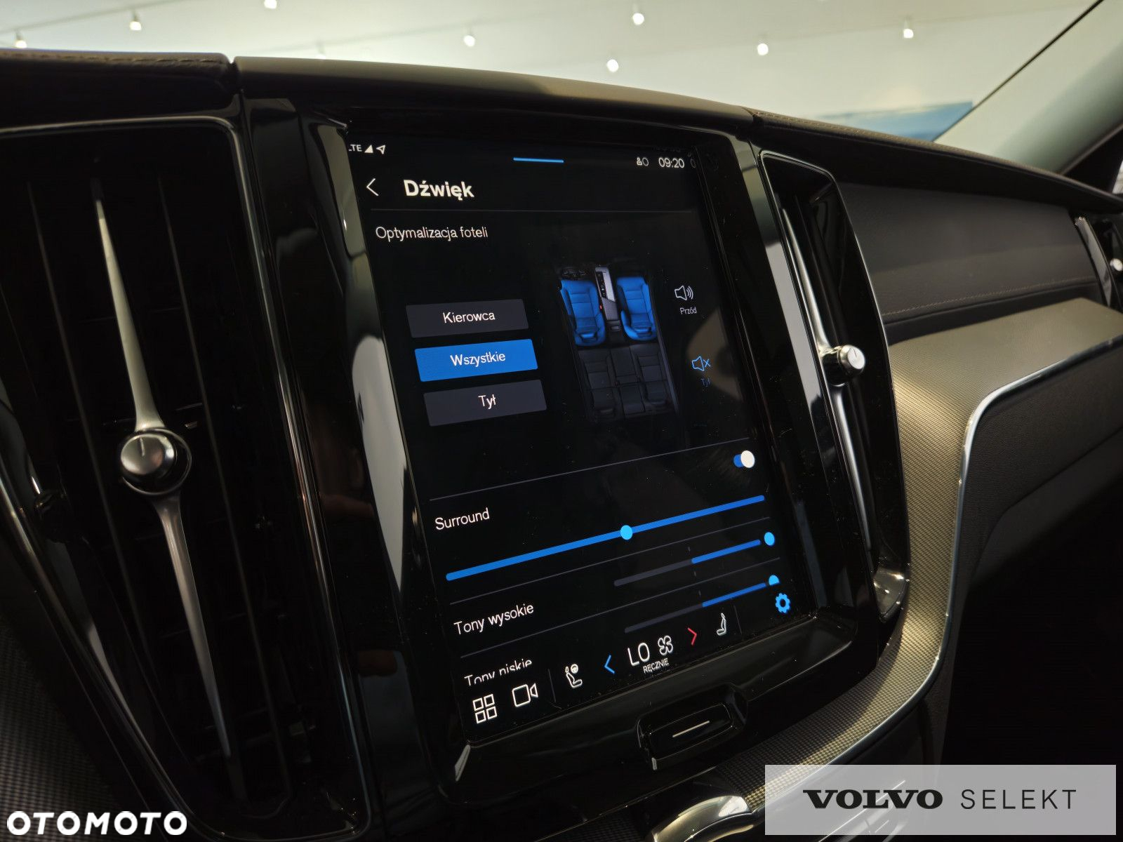 Volvo XC 60 - 24