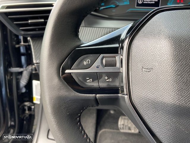 Peugeot e-2008 50 kWh Allure - 14