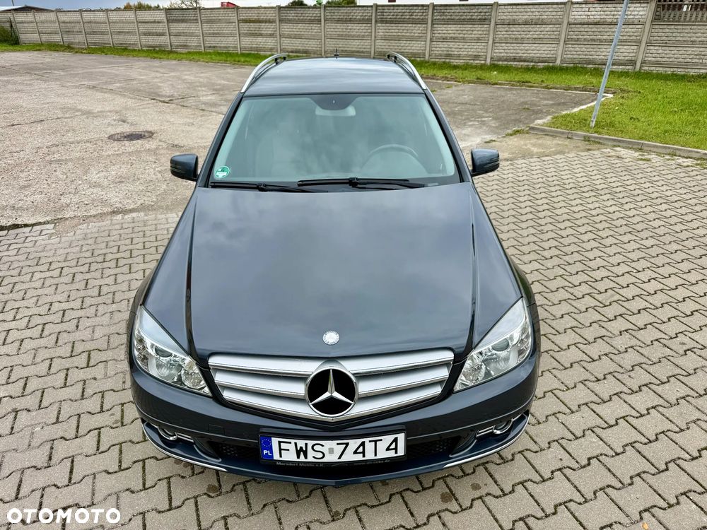 Mercedes-Benz Klasa C 250 CGI T Automatik BlueEFFICIENCY Avantgarde - 9