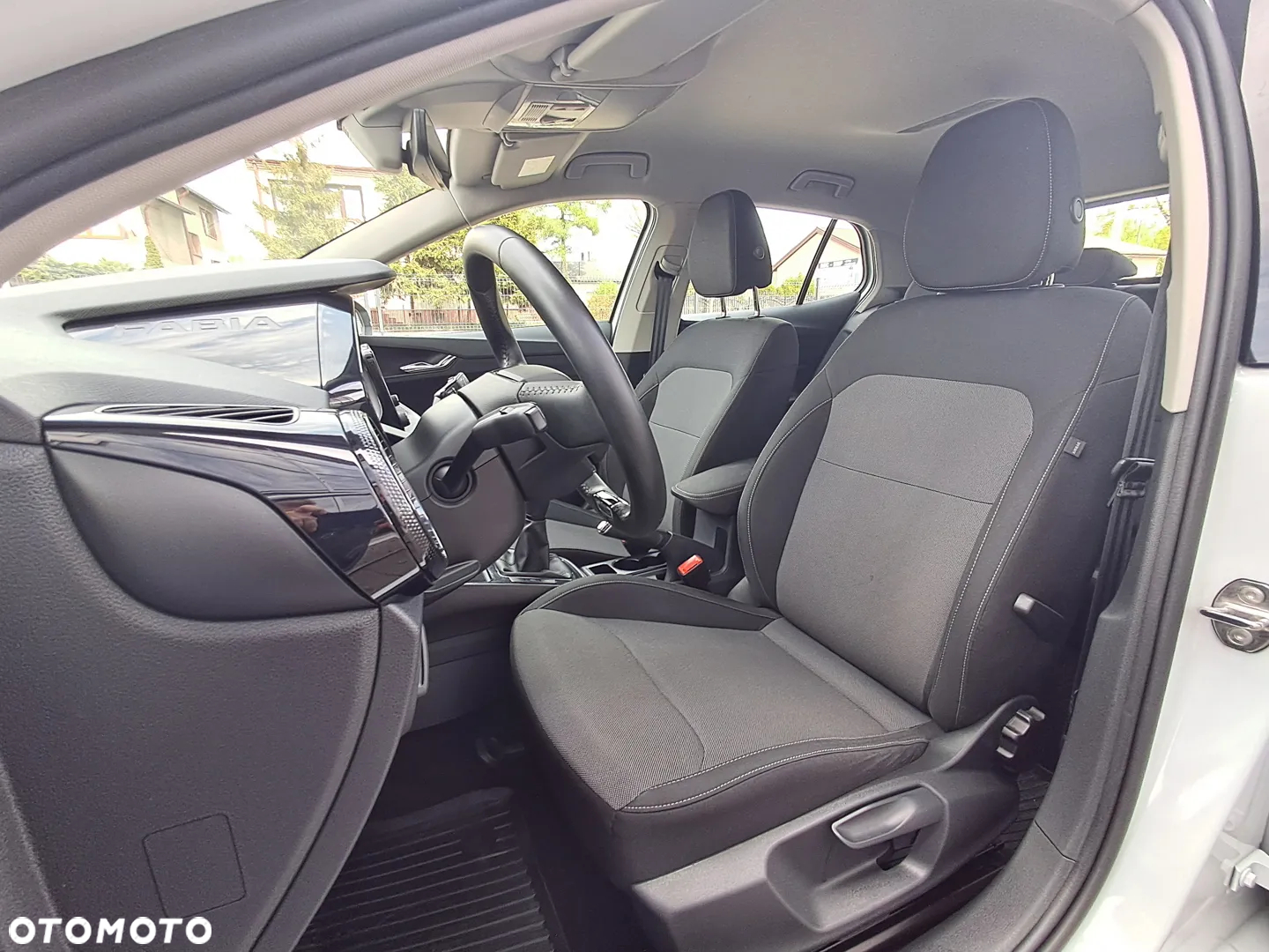 Skoda Fabia 1.0 TSI Ambition - 11