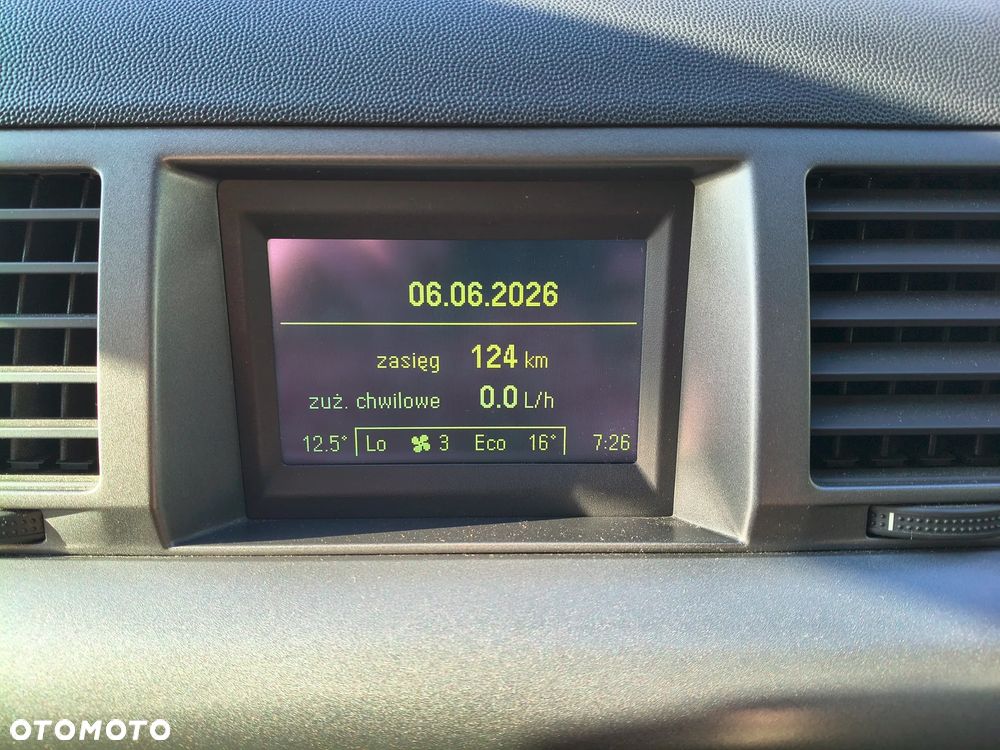 Opel Vectra 1.9 CDTI Essentia - 19