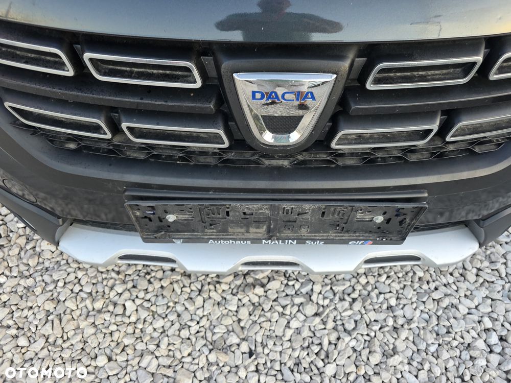 Dacia Lodgy SCe 100 Stepway - 16