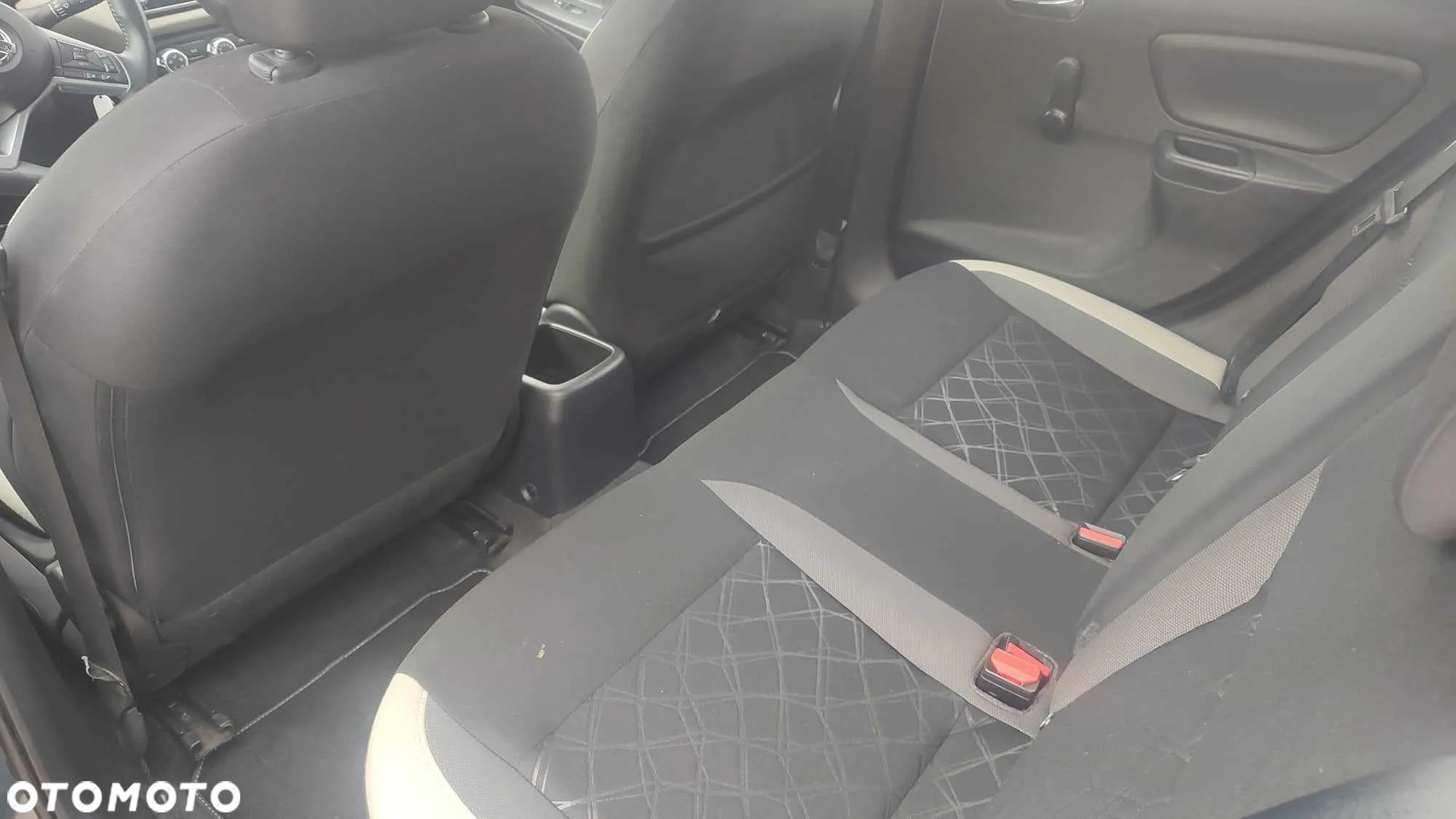 Nissan Micra - 16