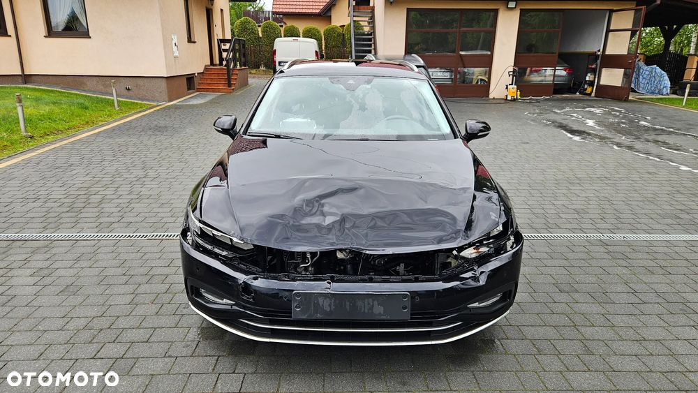 Volkswagen Passat 2.0 TDI SCR DSG Business - 2