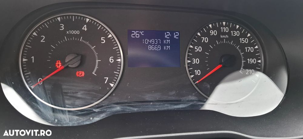 Dacia Duster TCe 100 Essential - 6