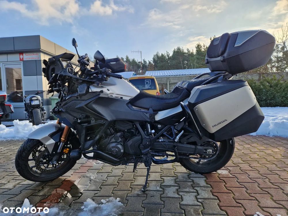 Honda NT - 16
