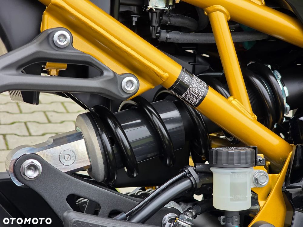 Kawasaki Z 900 - 13