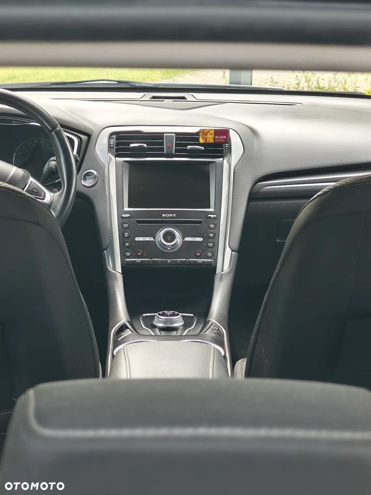 Ford Mondeo 2.0 EcoBlue Titanium - 31
