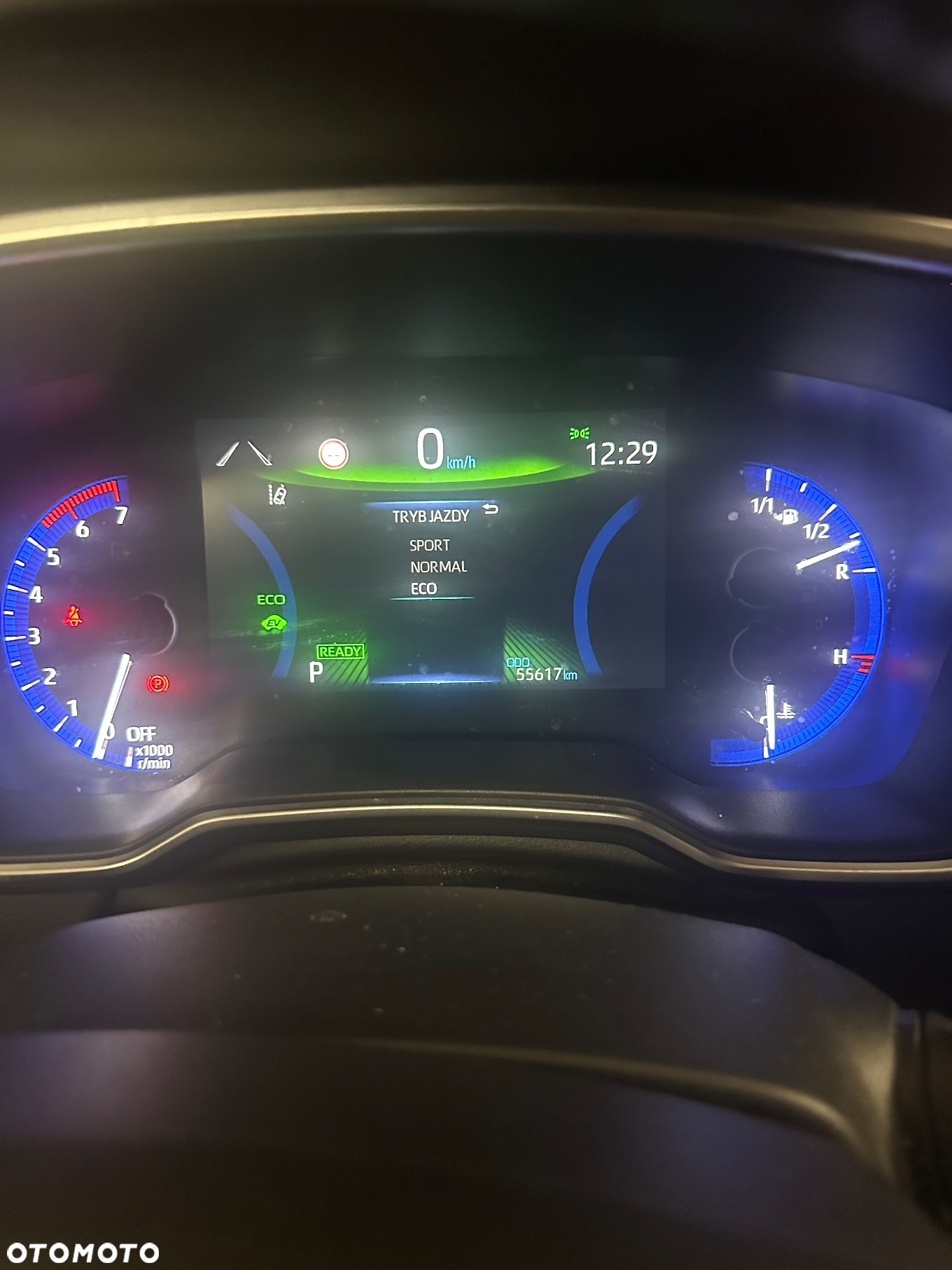 Toyota Corolla 1.8 Hybrid Comfort - 15
