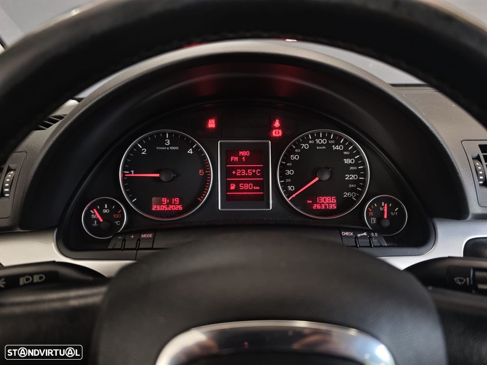 Audi A4 Avant 2.0 TDI DPF - 51