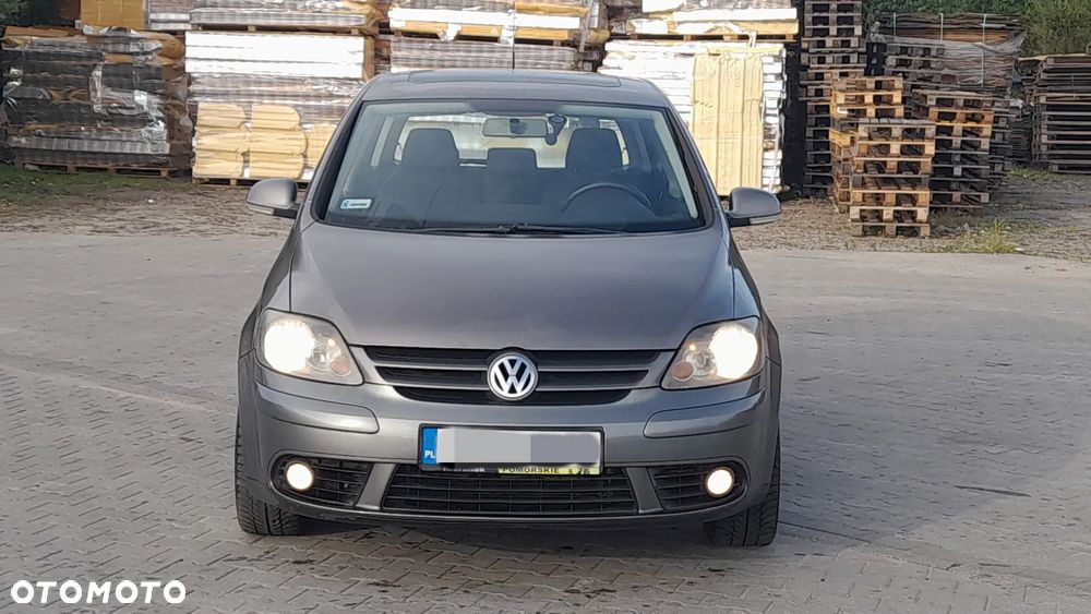 Volkswagen Golf Plus 2.0 TDI Trendline DSG - 3