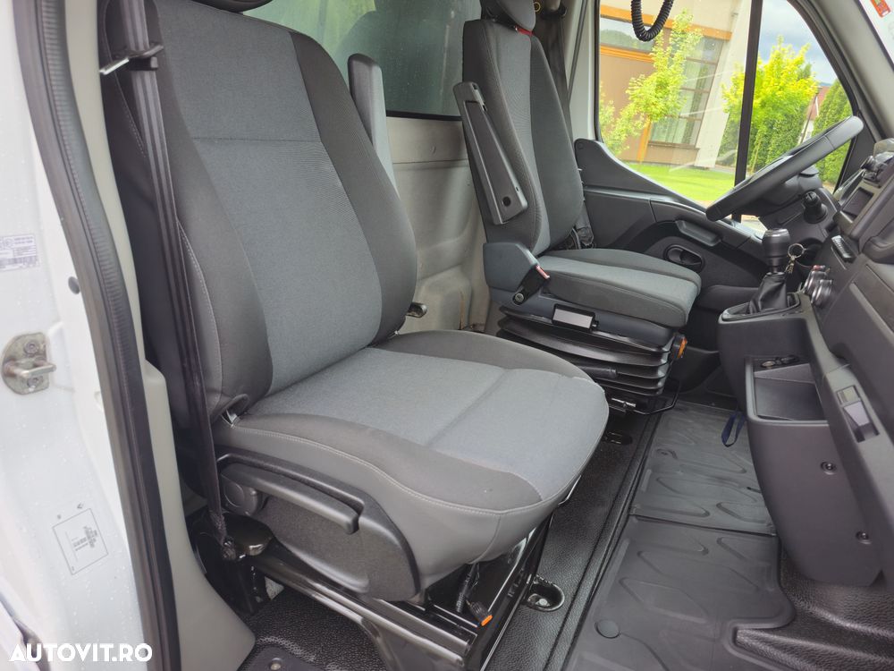 Renault Master - 15