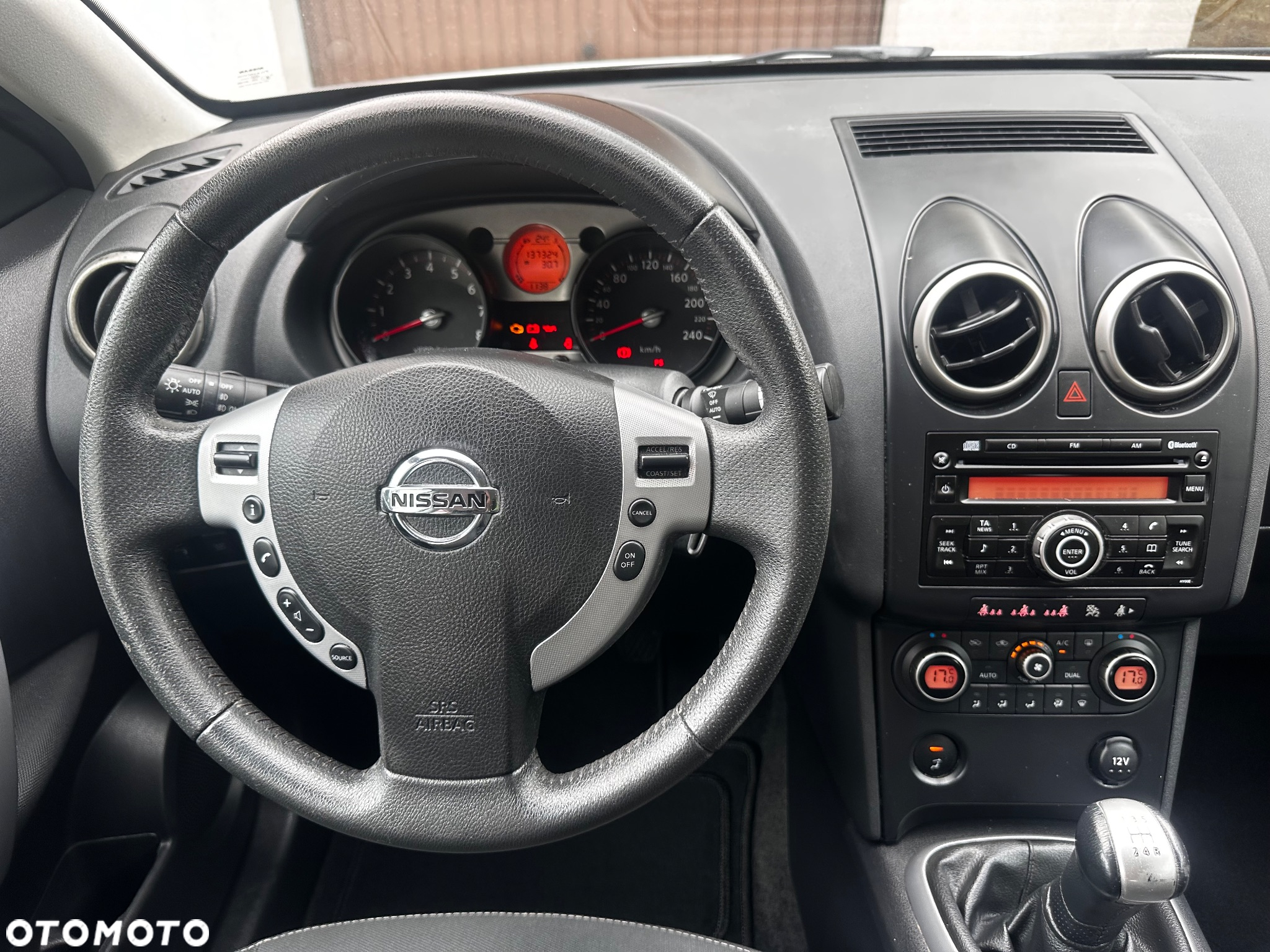 Nissan Qashqai 1.6 visia - 33