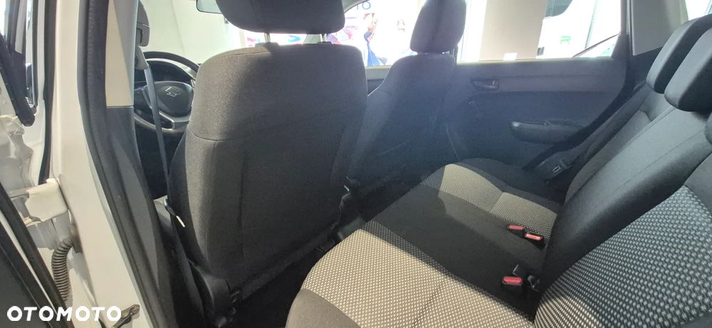 Suzuki Vitara 1.4 Boosterjet Hybrid Club - 27