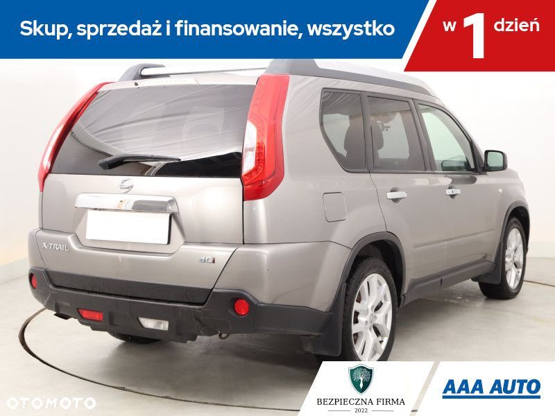 Nissan X-Trail - 7