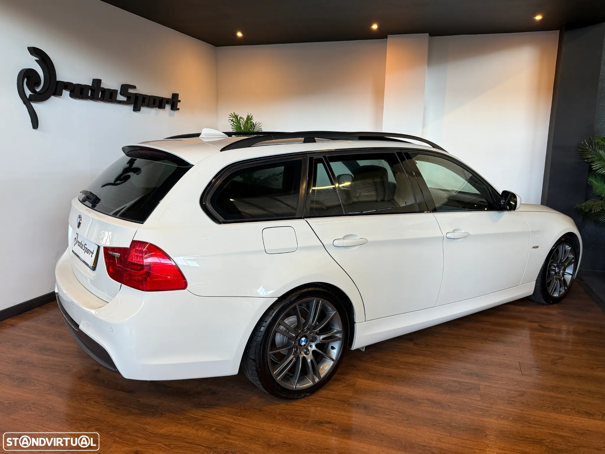 BMW 320 d Touring Navi. Sport Auto - 46