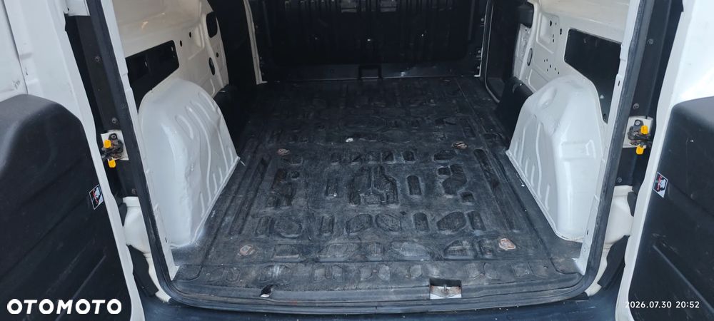 Fiat Doblo II - 13