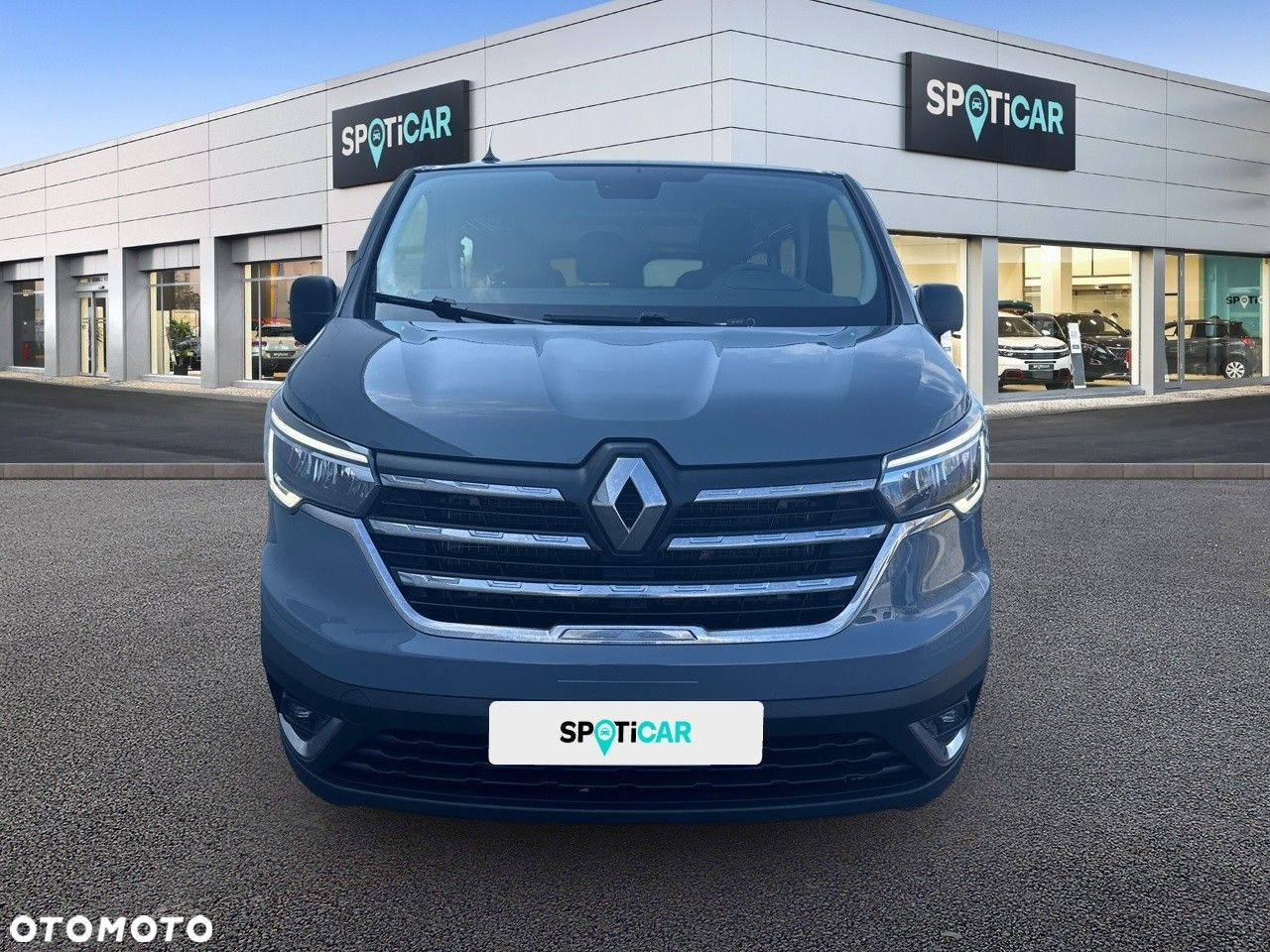 Renault Trafic - 2