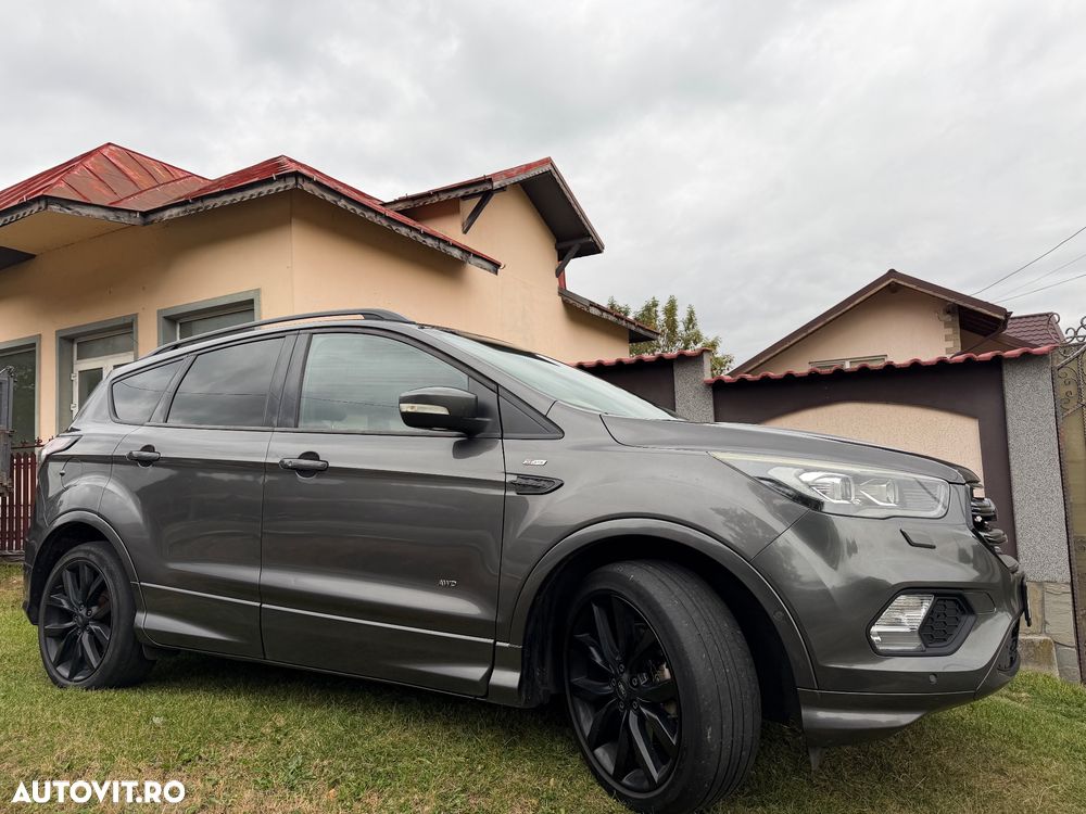 Ford Kuga - 3
