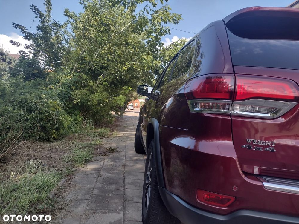 Jeep Grand Cherokee - 5