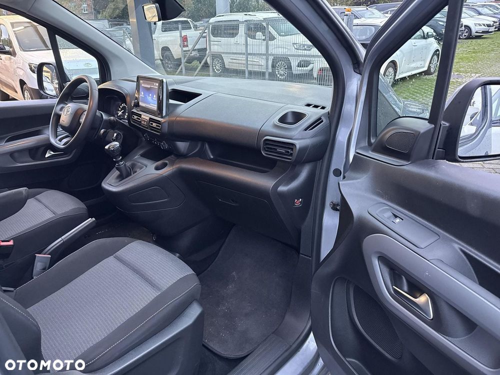 Toyota Proace City Verso 1.5 D-4D Business - 18