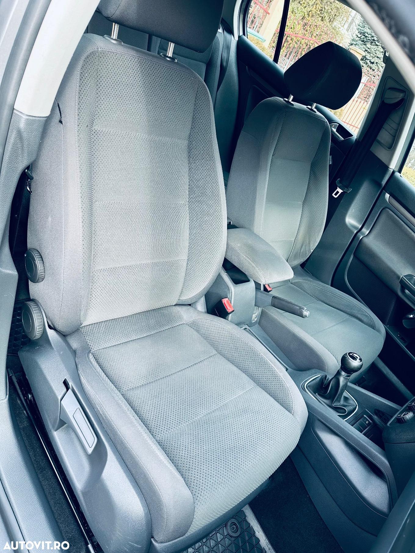 Volkswagen Golf 1.9 TDI Comfortline - 12
