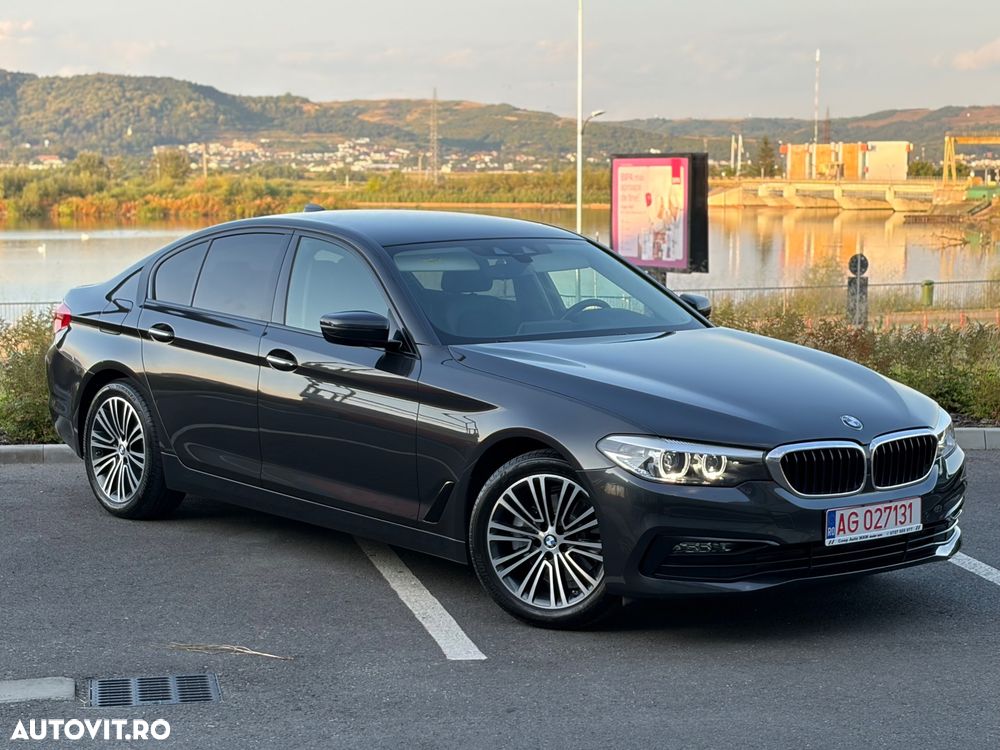 BMW Seria 5 520i AT - 1