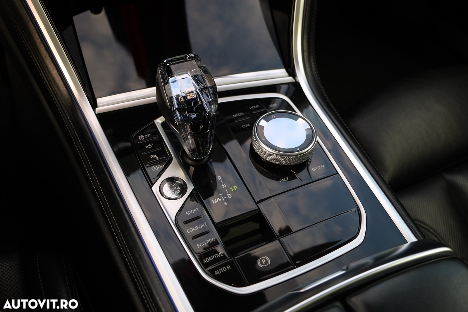 BMW Seria 8 - 12