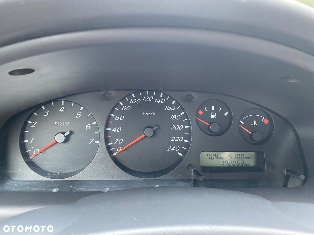 Nissan Almera 1.8 Comfort - 25