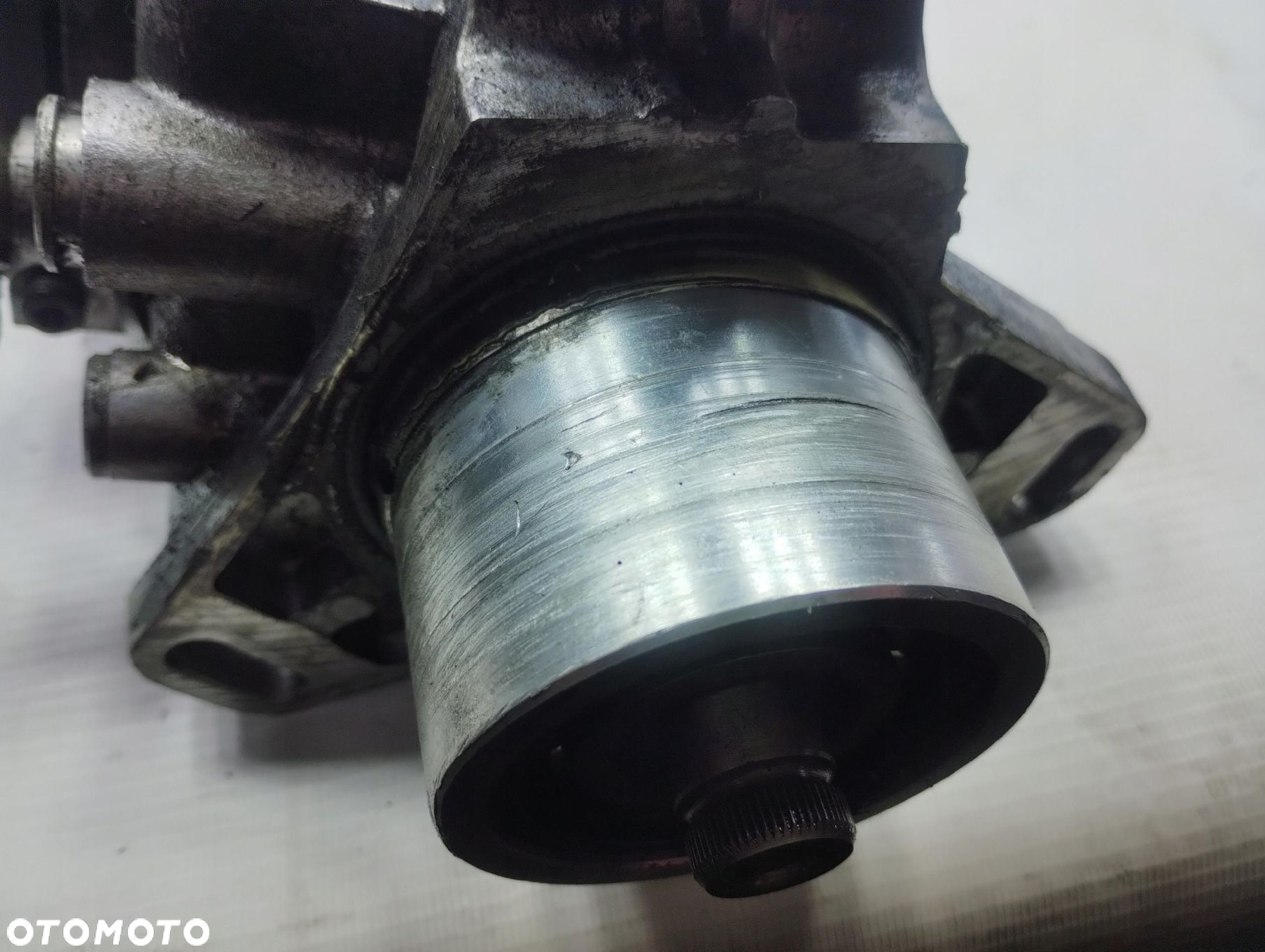 Mercedes W210 2.5 Pompa Wtryskowa 6040700101 - 11