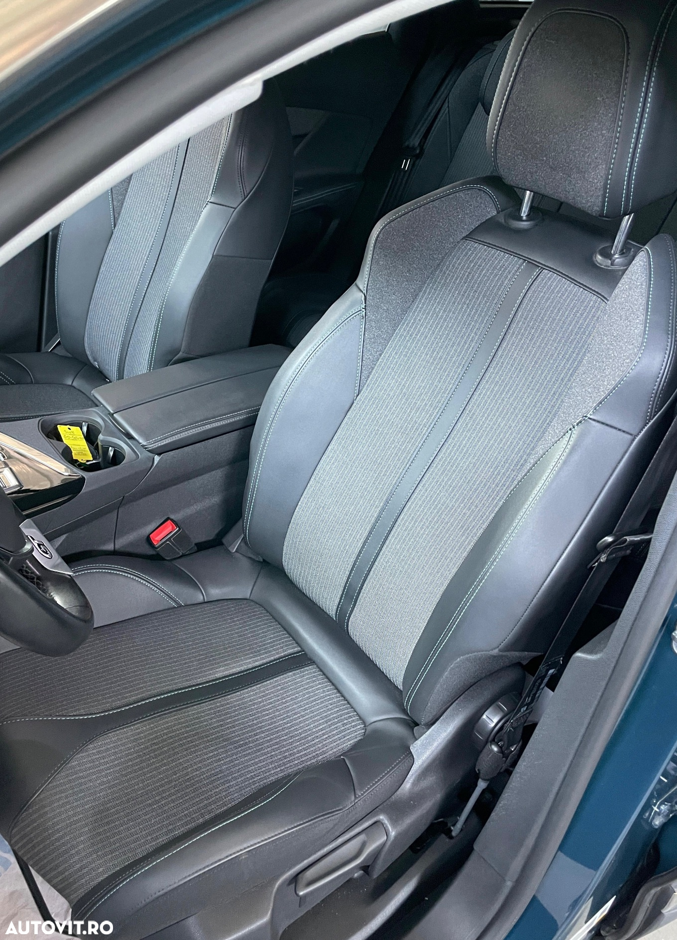 Peugeot 3008 PHEV EAT8 GT Pack - 13