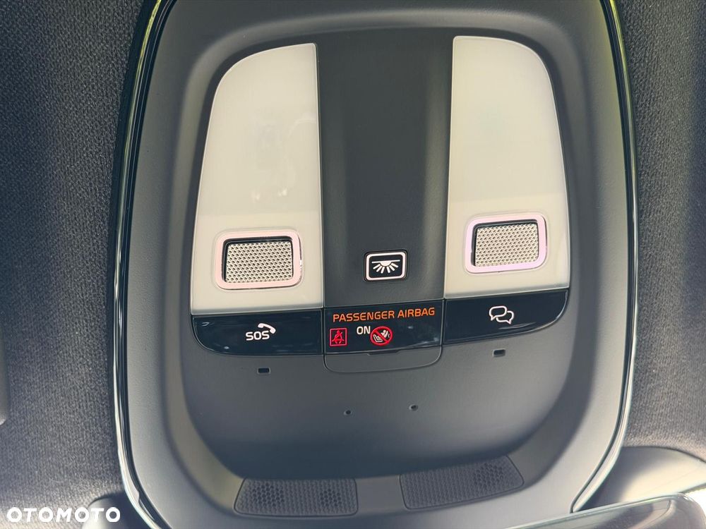 Volvo XC 40 - 23