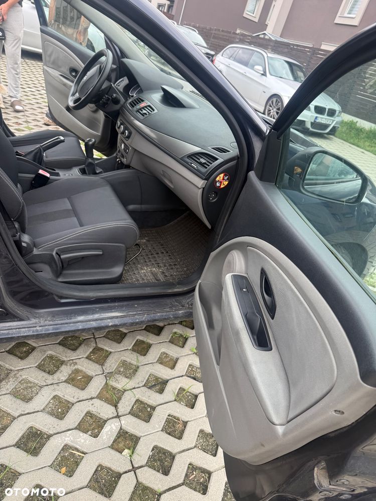 Renault Megane - 19