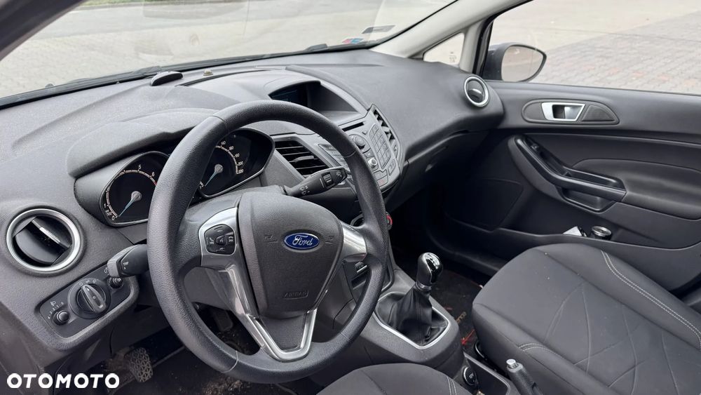 Ford Fiesta - 6