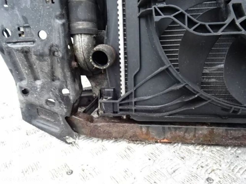 pas przedni chłodnice kpl. nissan qashqai j10 06-10r. 1.5 dci - 4