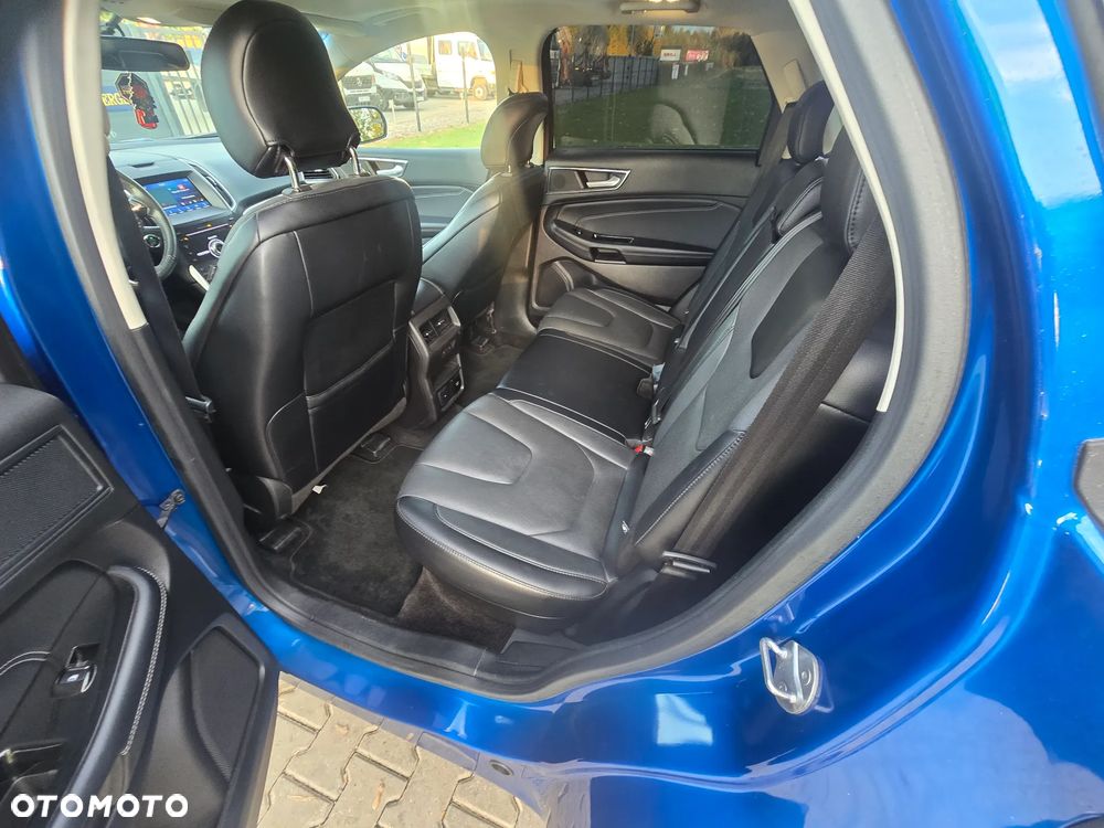 Ford Edge - 11
