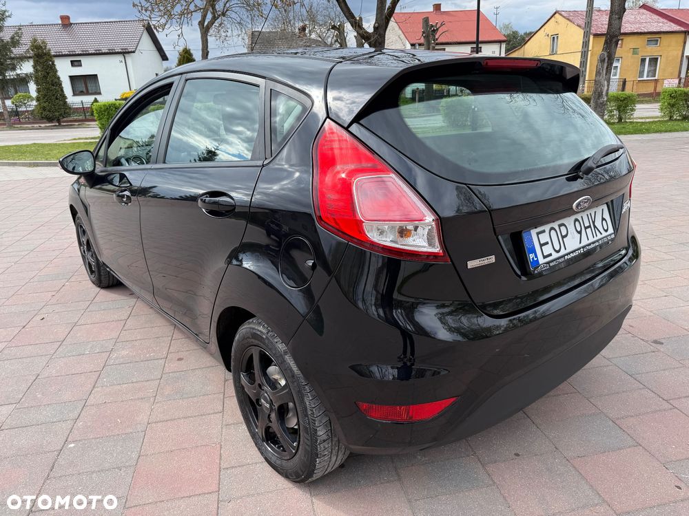 Ford Fiesta 1.6 TDCi Titanium - 5