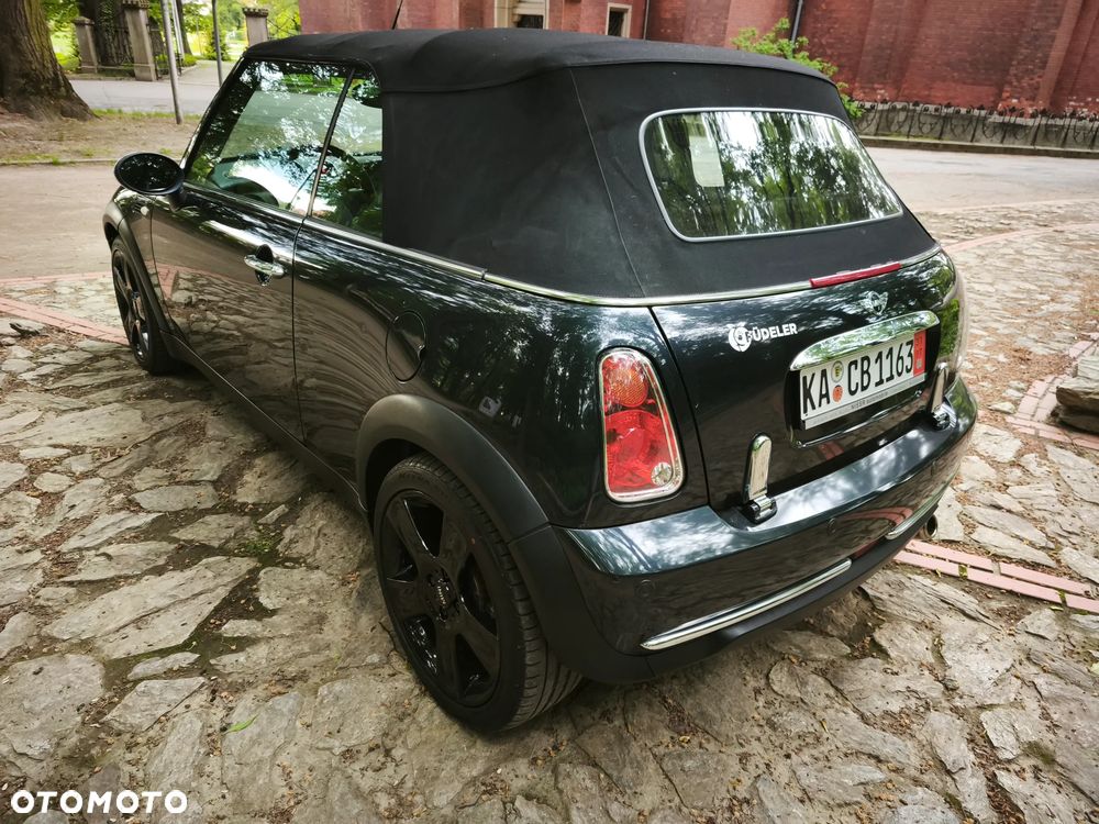 MINI Cooper Sidewalk - 18