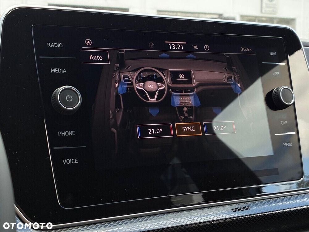 Volkswagen T-Cross - 16