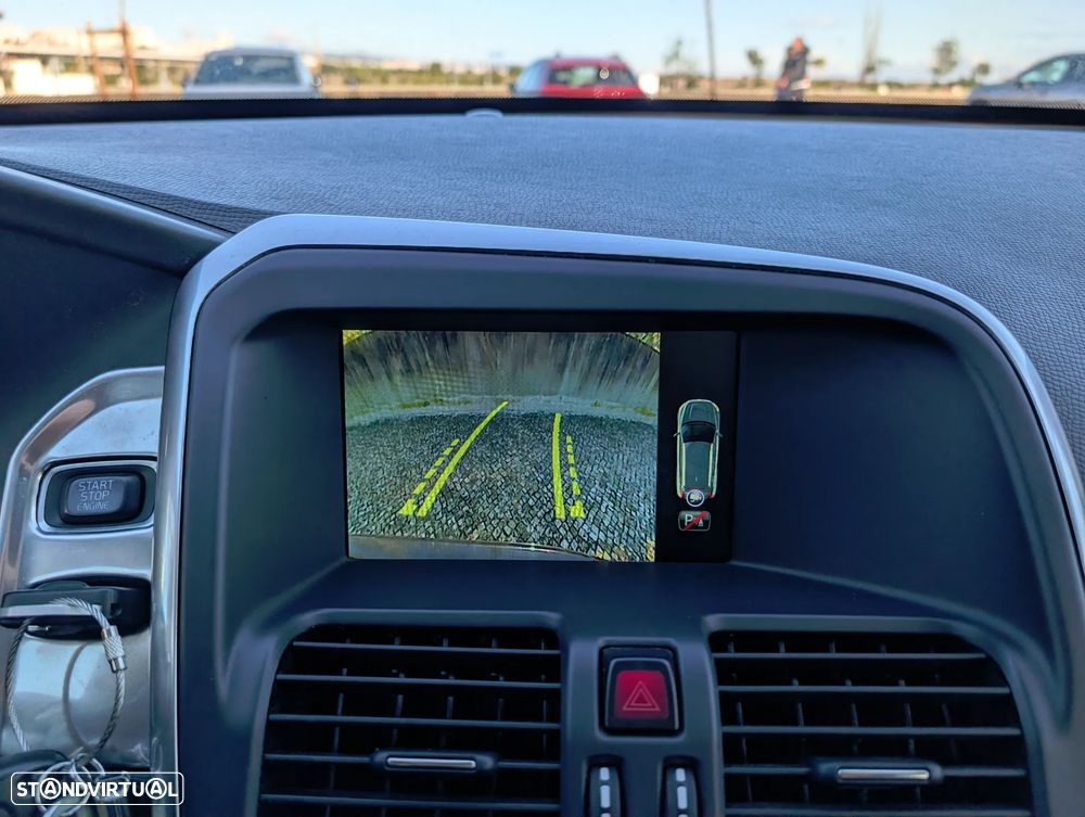 Volvo XC 60 D3 Geartronic Ocean Race - 11