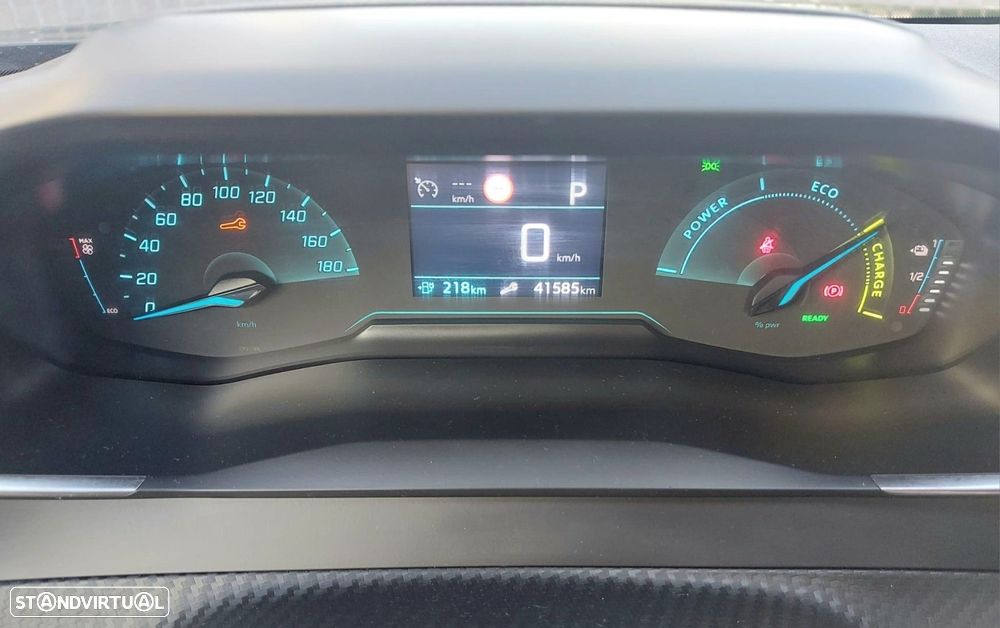 Peugeot e-2008 50 kWh Active Pack - 18